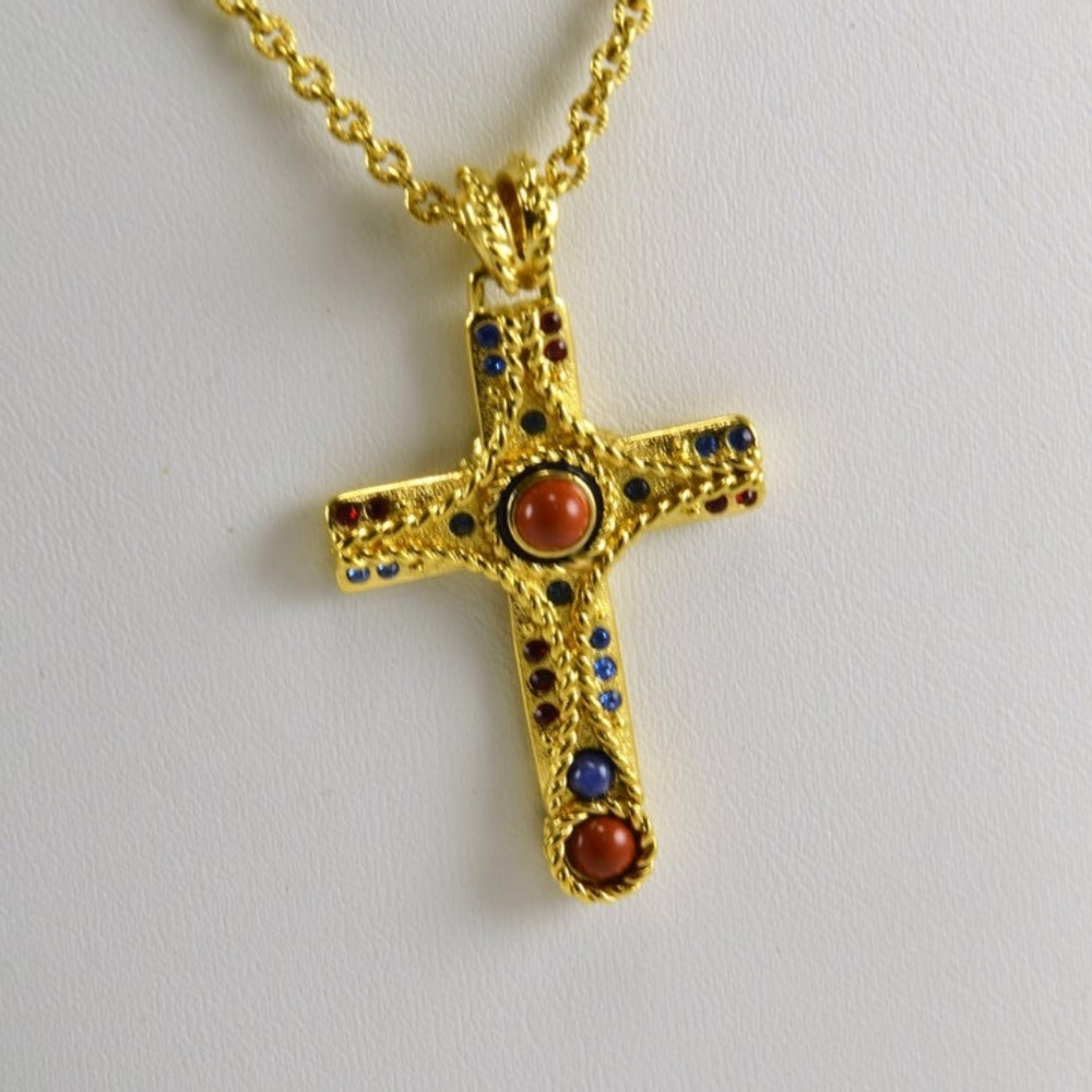 Camrose Kross Cross Necklace JBK Swarovski